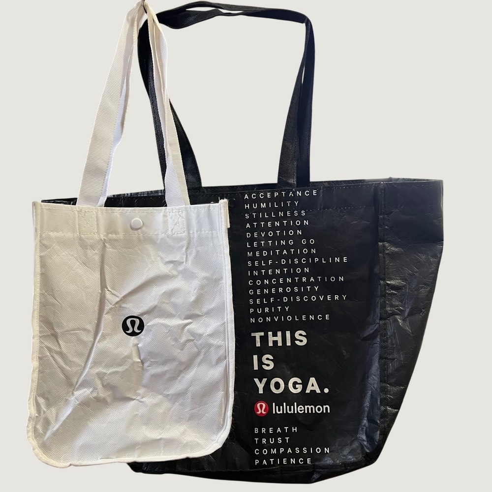 Lululemon Athletica Reusable Shopping Bags Lot of 2 Large and Medium